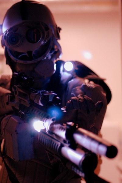 隔绝剧照的剧照