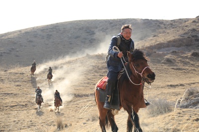 枪过境剧照的剧照