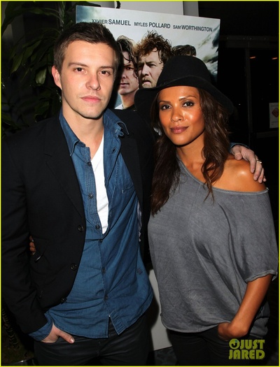 冲浪兄弟剧照的剧照