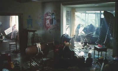 疯狂家庭战争剧照的剧照