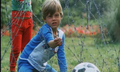 疯狂家庭战争剧照的剧照