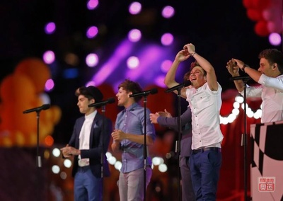 2012年第30届伦敦奥运会闭幕式：英伦音乐交响剧照的剧照