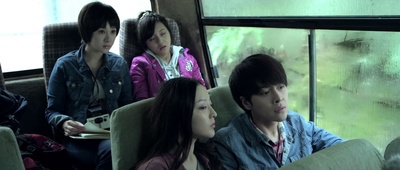 古镇凶灵之巫咒缠身剧照的剧照