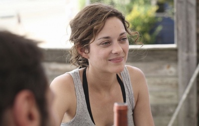 小小的白色谎言剧照的剧照