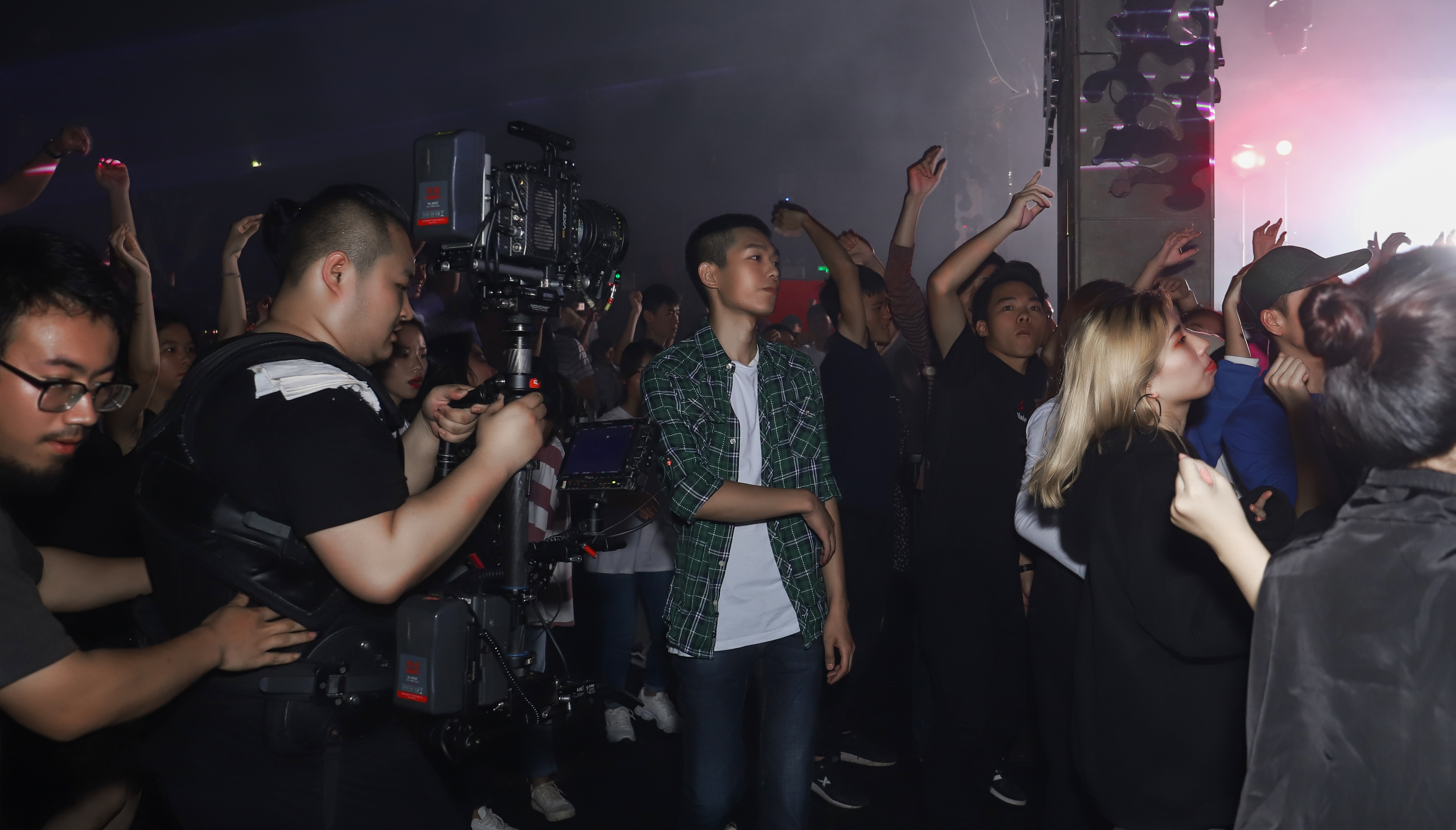 十九岁，一切会更好剧照的剧照