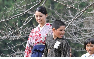 最初的路剧照的剧照