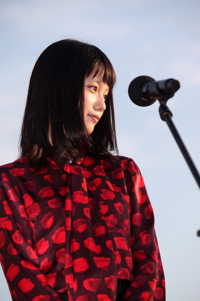 出嫁的妈妈剧照的剧照