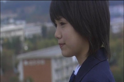 蓝与白形成的蔚蓝色剧照的剧照