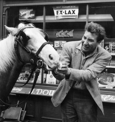 贼博士剧照的剧照