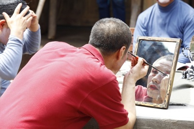 雨中的树剧照的剧照