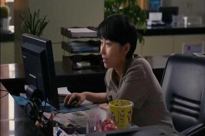 雨中的树剧照的剧照