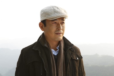 雨中的树剧照的剧照