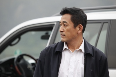 雨中的树剧照的剧照