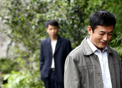 雨中的树剧照的剧照