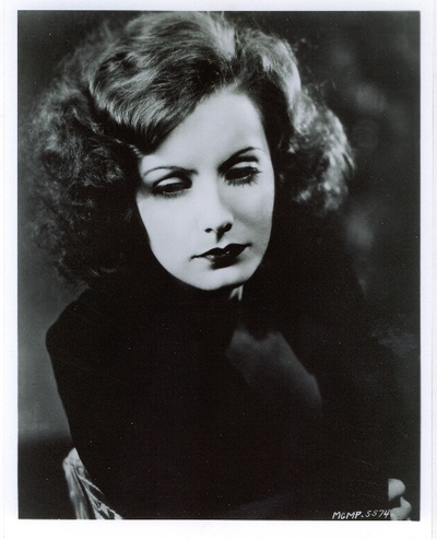 神秘女人剧照的剧照