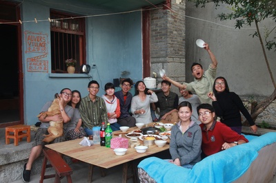 傍海村民剧照的剧照