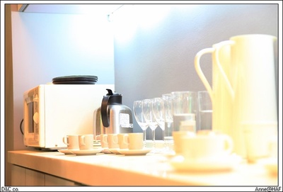 爱出色剧照的剧照