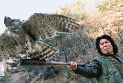 殴打诱发者剧照的剧照