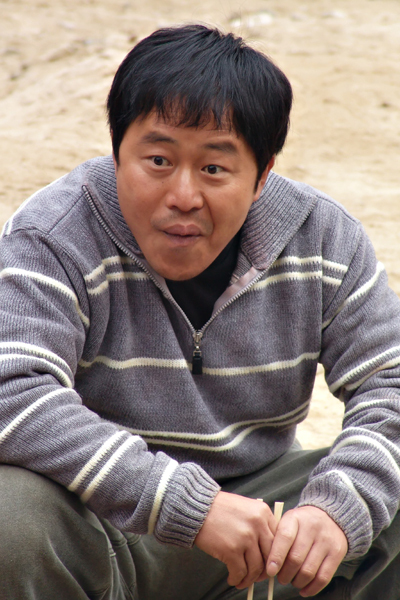 殴打诱发者剧照的剧照