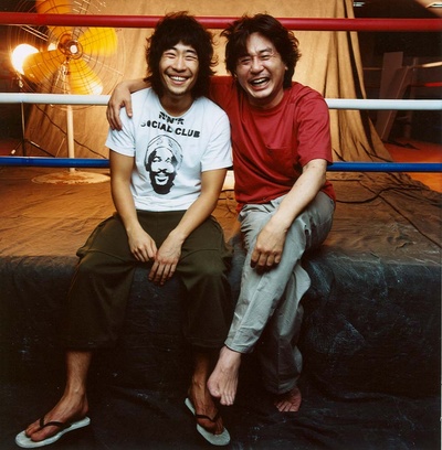 哭泣的拳头剧照的剧照