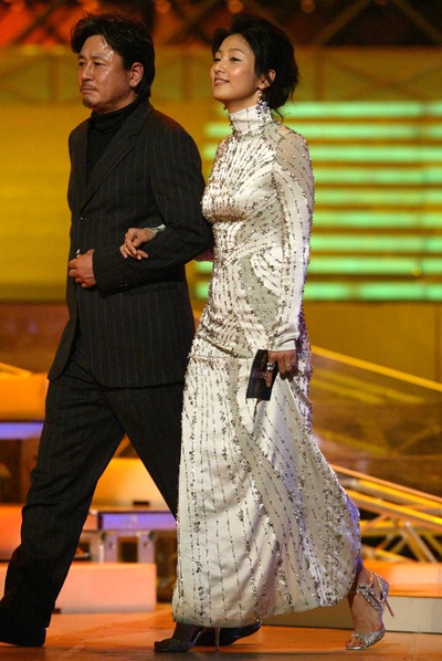 哭泣的拳头剧照的剧照