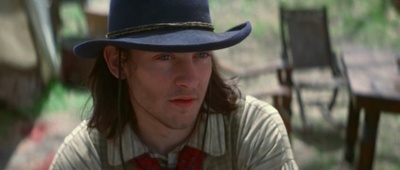 与魔鬼共骑剧照的剧照