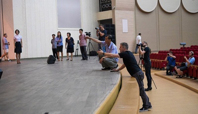 光复日剧照的剧照