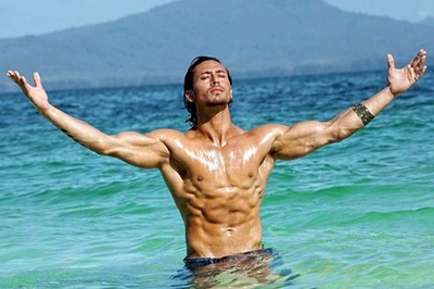 为爱叛逆剧照的剧照