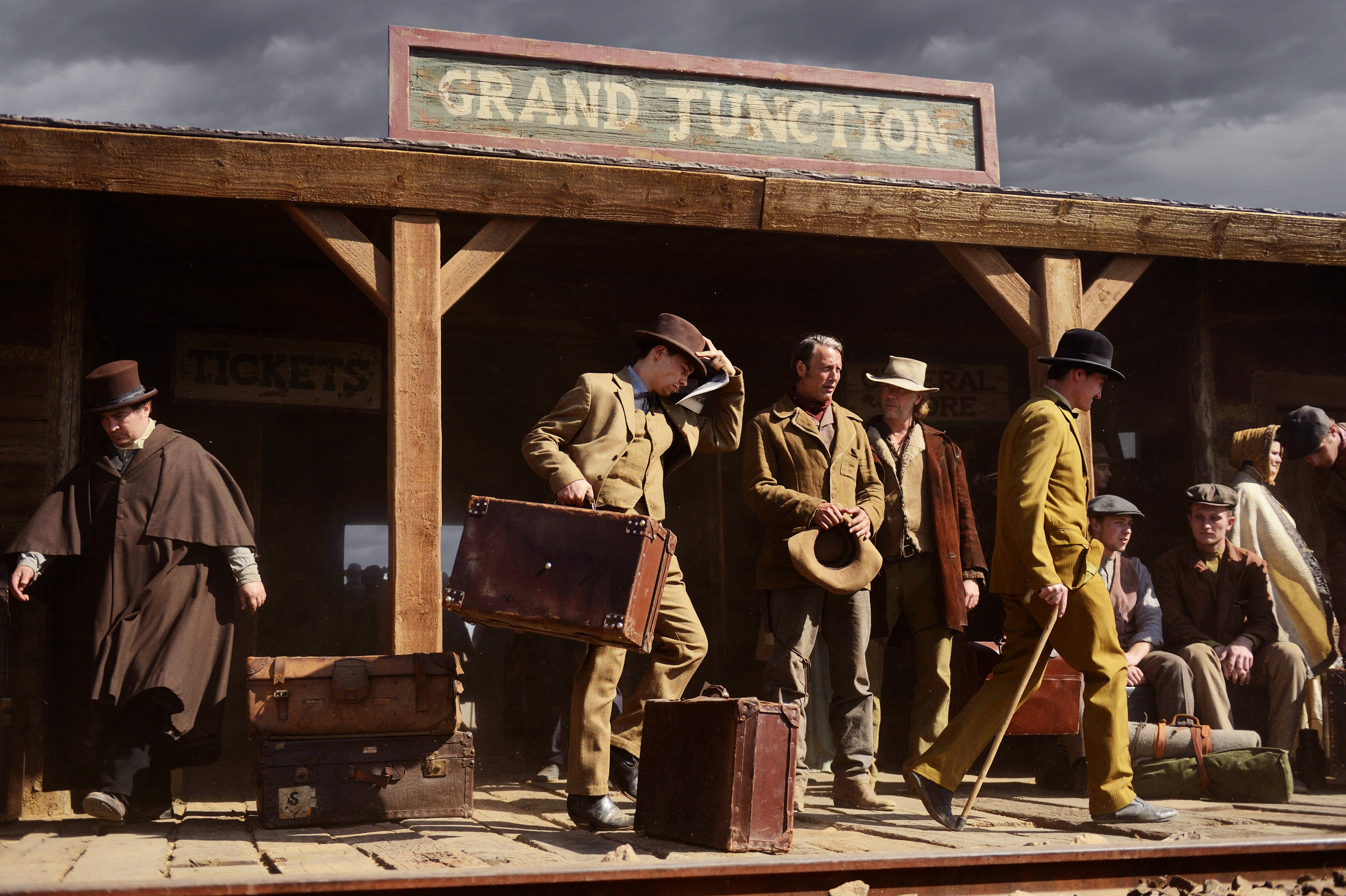 救世剧照的剧照