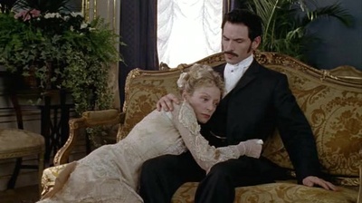 漂亮朋友剧照的剧照