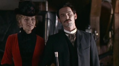 漂亮朋友剧照的剧照