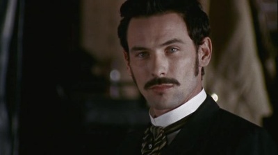 漂亮朋友剧照的剧照