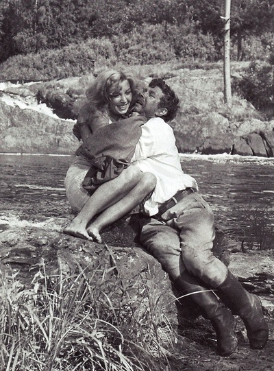 这里的黎明静悄悄剧照的剧照