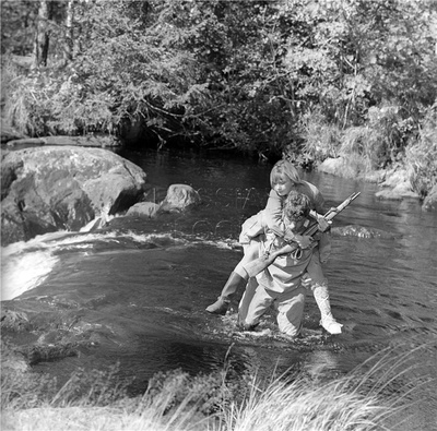 这里的黎明静悄悄剧照的剧照