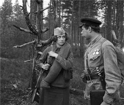 这里的黎明静悄悄剧照的剧照