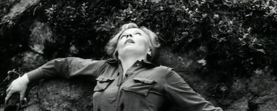 这里的黎明静悄悄剧照的剧照