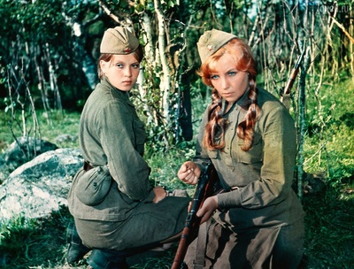 这里的黎明静悄悄剧照的剧照