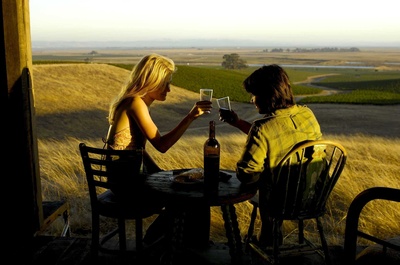 酒业风云剧照的剧照