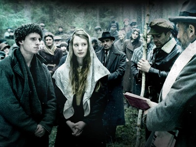 反抗军剧照的剧照