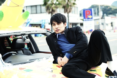 斗篷被黎明的风吹鼓剧照的剧照