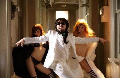 爱疯三次元剧照的剧照