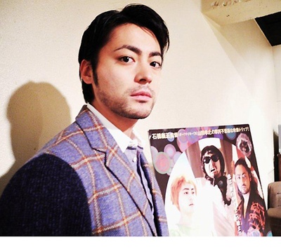 爱疯三次元剧照的剧照