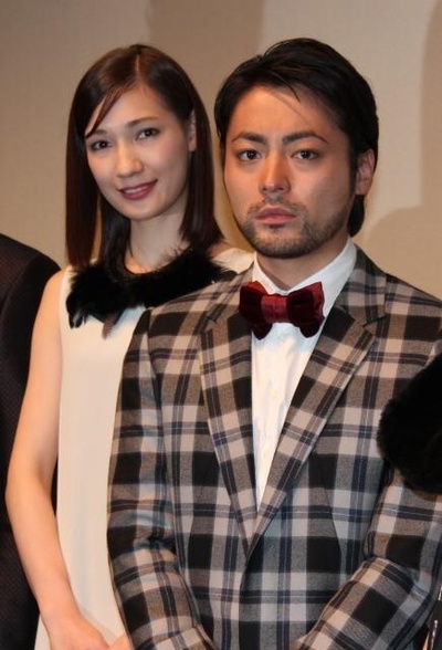 爱疯三次元剧照的剧照