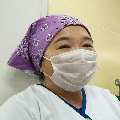 我想一周休四天剧照的剧照