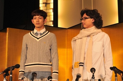 绝不流泪剧照的剧照