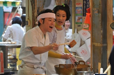 绝不流泪剧照的剧照