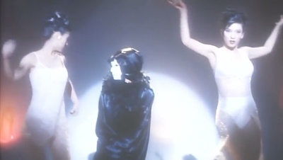 鬼剧院之惊青艳女郎剧照的剧照