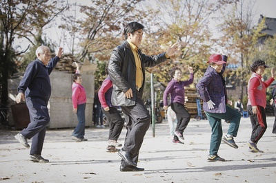 高龄化家族剧照的剧照