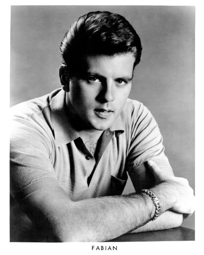 狂野冲浪骑士剧照的剧照