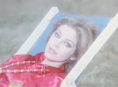 中产阶级式疯狂剧照的剧照